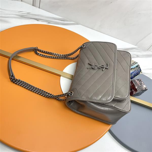 2026127204340355 520